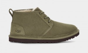 Olive Ugg Neumel Men's Boots | South Africa-5163248