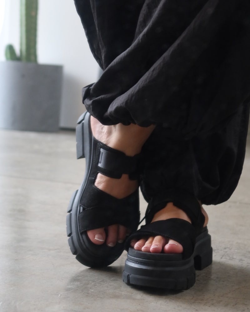 Black Ugg Ashton Women's Slides | South Africa-1246753