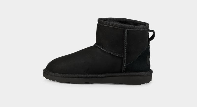 Black Ugg Classic Ii Mini Kids' Boots | South Africa-9236174