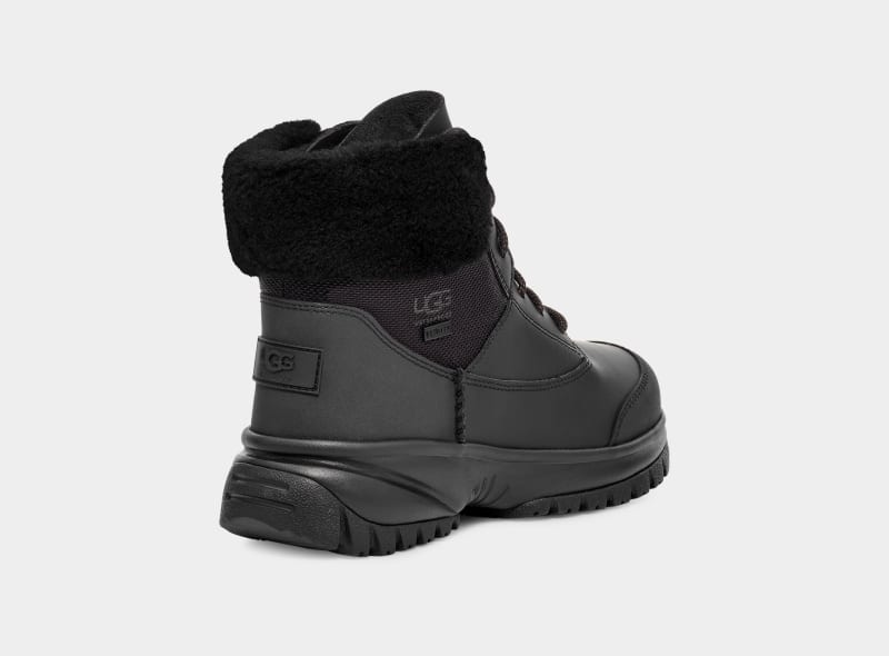 Black Ugg Yose Fluff V2 Women's Winter Boots | South Africa-4123586