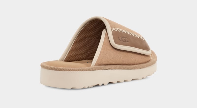 Brown Ugg Goldencoast Men's Slides | South Africa-5328476