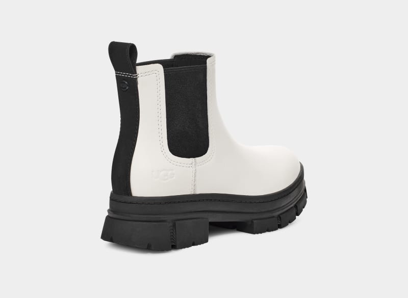 White Ugg Ashton Women's Chelsea Boots | South Africa-7632541