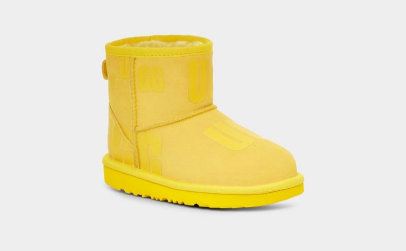 Yellow Ugg Classic Mini Scatter Graphic Kids' Boots | South Africa-0325761