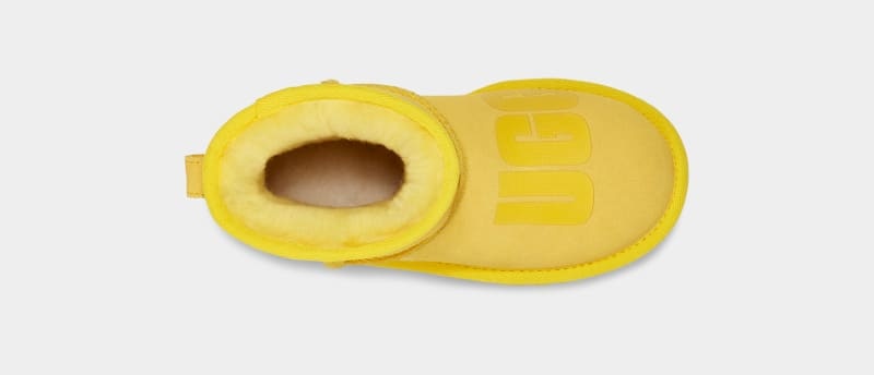 Yellow Ugg Classic Mini Scatter Graphic Kids' Boots | South Africa-0325761