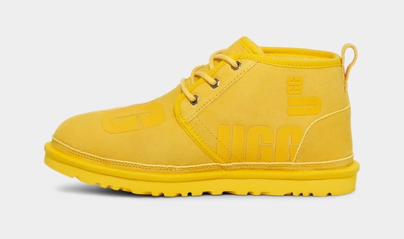 Yellow Ugg Neumel Scatter Graphic Men's Boots | South Africa-1450698